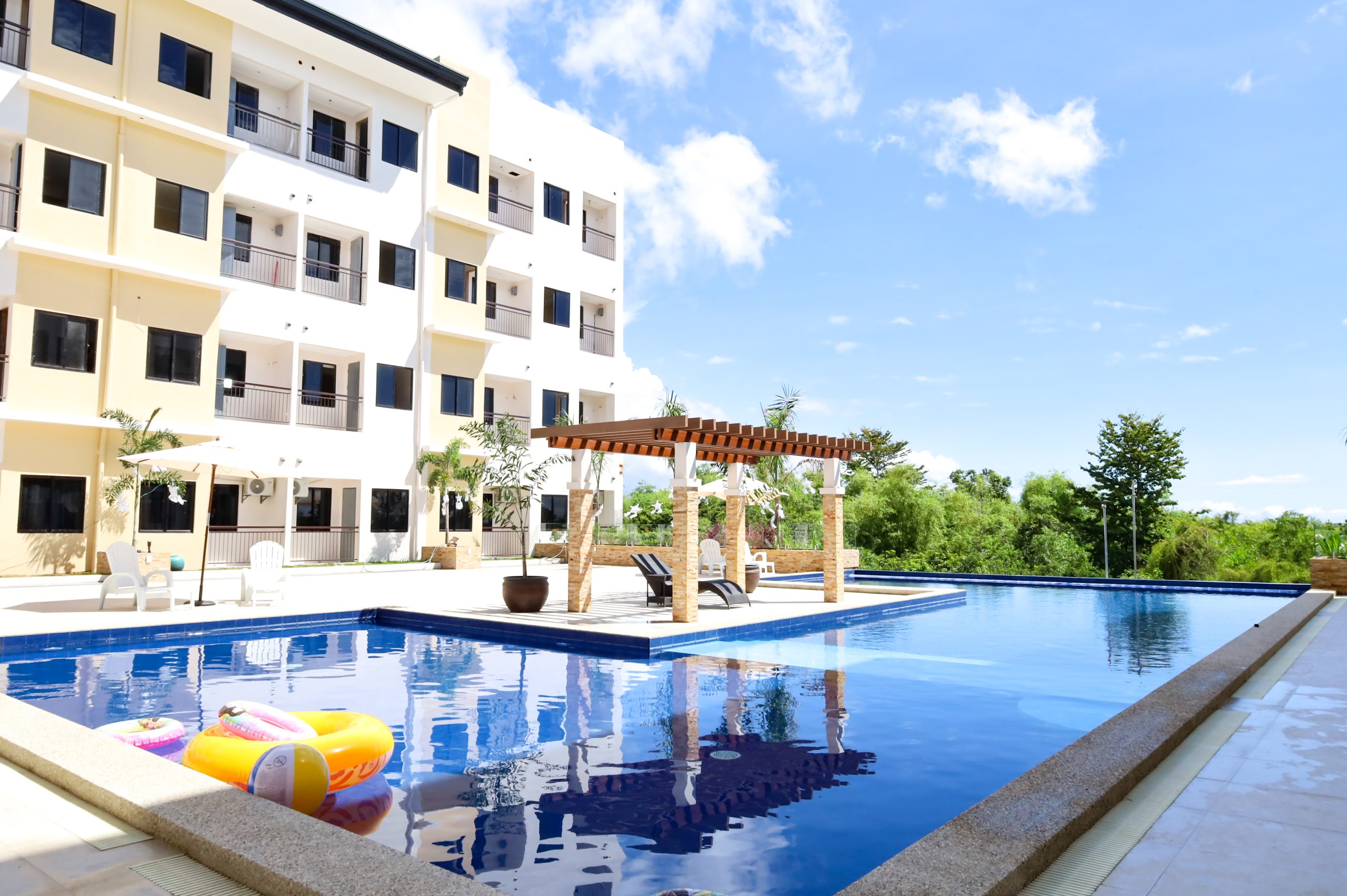 Panglao Vista Suites- swimming pool