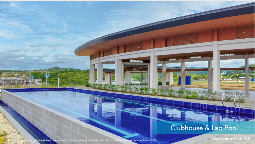 Amoa- swimming pool